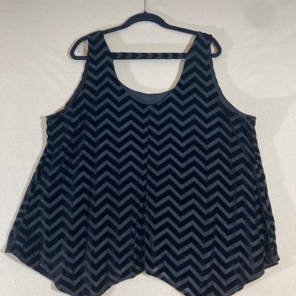 LANE BRYANT Chevron Velvet Burnout Tank Size 22/24‎ Asymmetrical Holiday Glam - Picture 2 of 7